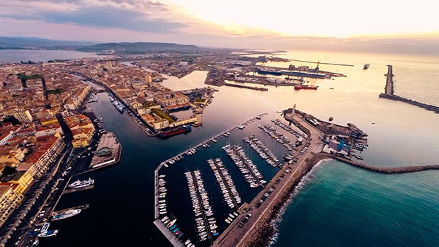 KPS piping has provided Séte Port with a long-term replacement for their previously installed corroded steel pipework